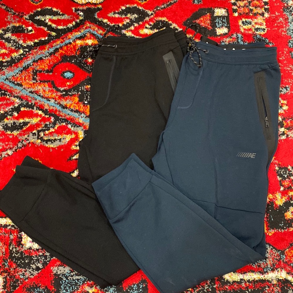 American Eagle Jogger Bundle